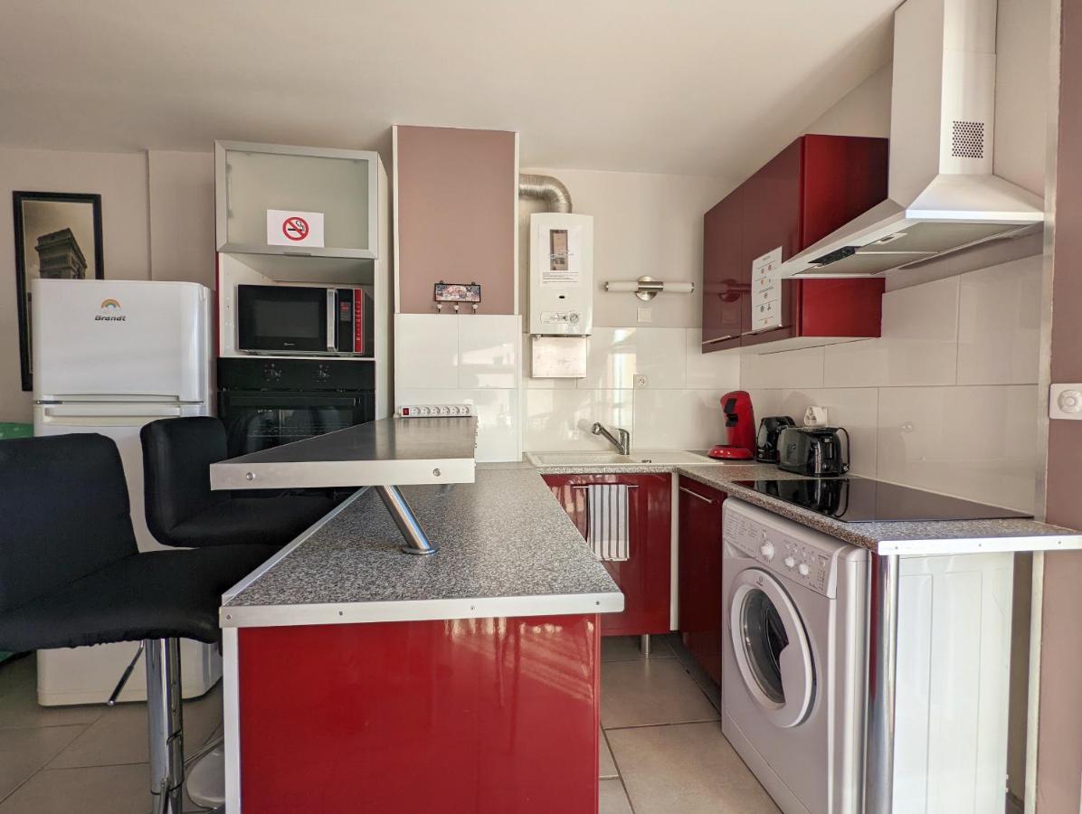 studio cosy avec parking proche port et plage Agde Exteriör bild