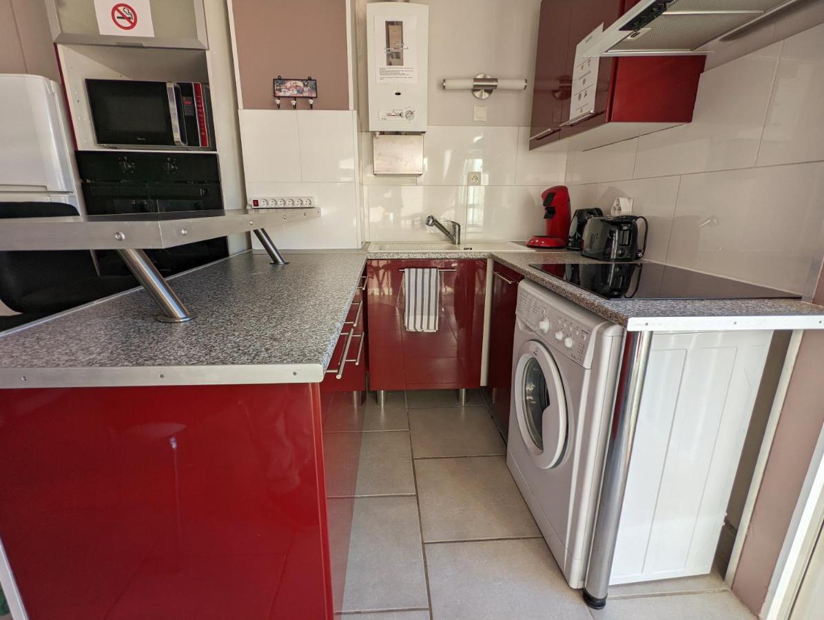 studio cosy avec parking proche port et plage Agde Exteriör bild