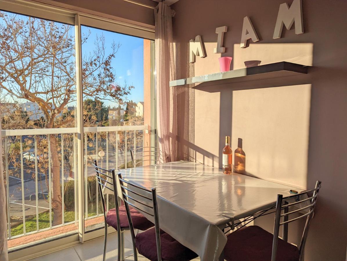 studio cosy avec parking proche port et plage Agde Exteriör bild